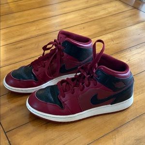 Youth Air Jordan 1 Retro 6.5Y